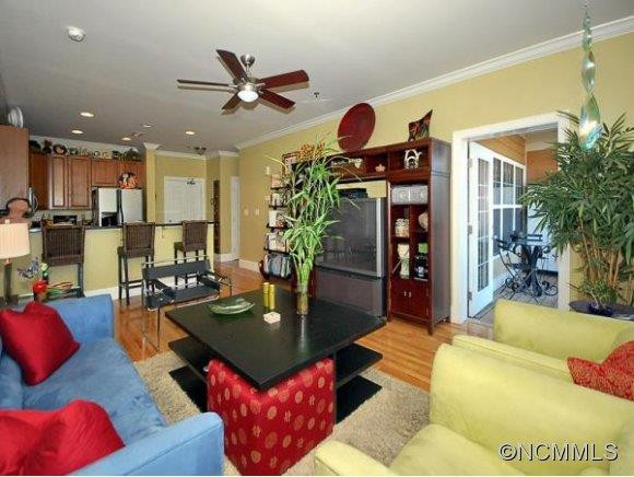 155  SOUTH LEXINGTON AVE, #411 - Photo 3