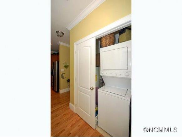 155  SOUTH LEXINGTON AVE, #411 - Photo 10