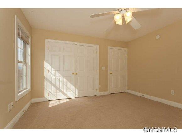 802 West Pointe Drive - Photo 8