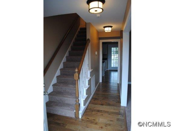23 Quail Ridge Drive - Photo 2