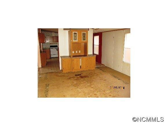 2545 Lytle Mountain Rd - Photo 4
