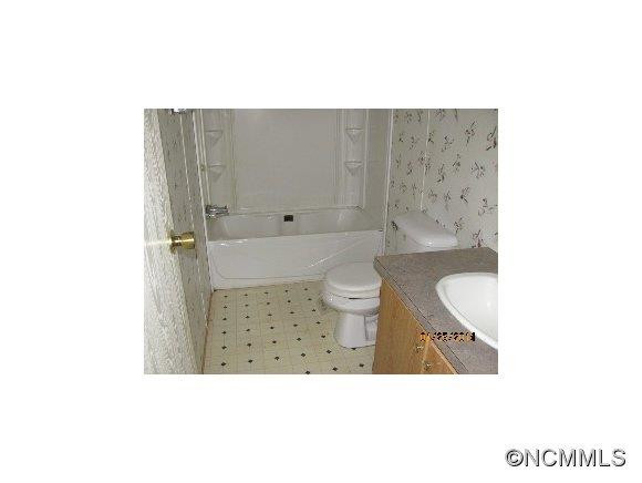 2545 Lytle Mountain Rd - Photo 9