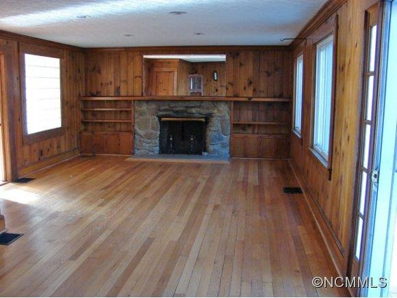 5 Spring Cove Terrace - Photo 4
