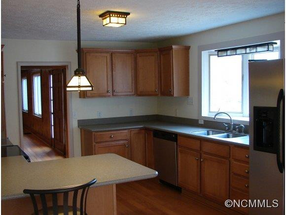 5 Spring Cove Terrace - Photo 6