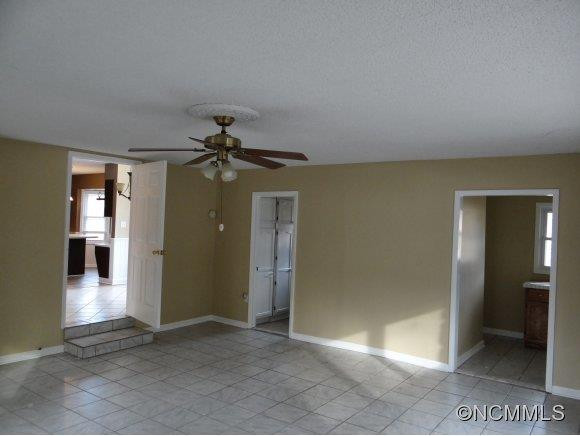 41 Whispering Woods Drive - Photo 10