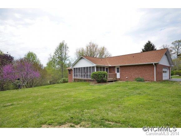 180 MOUNTAIN VALLEY DRIVE - Photo 2