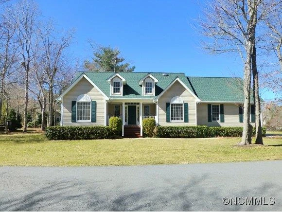 17 Kingfisher Lane