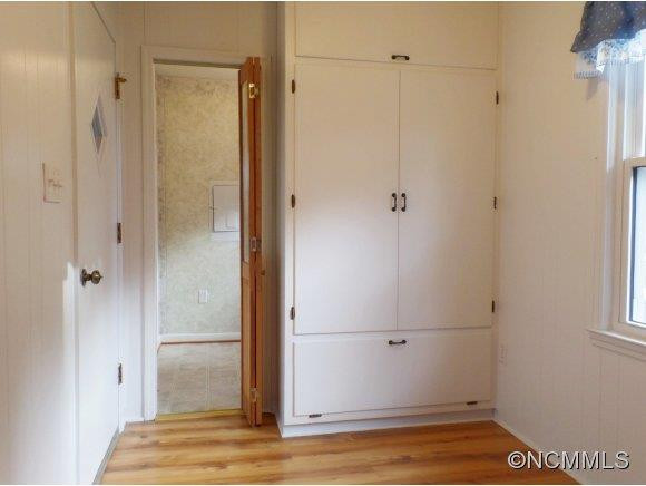 198 Springdale Drive - Photo 5