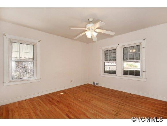112 Wendover Road - Photo 12