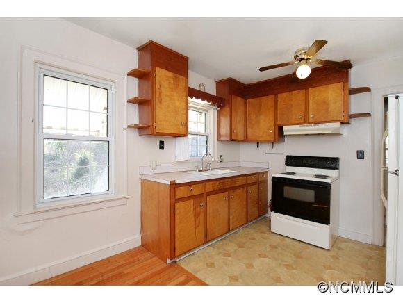 112 Wendover Road - Photo 7