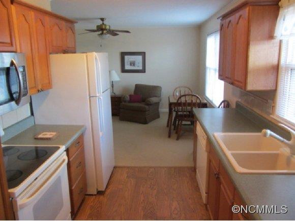 139 Macie Lane - Photo 3
