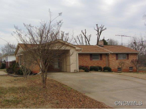 135 Hall Street - Photo 24