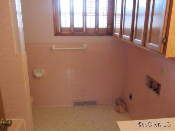 135 Hall Street - Photo 10
