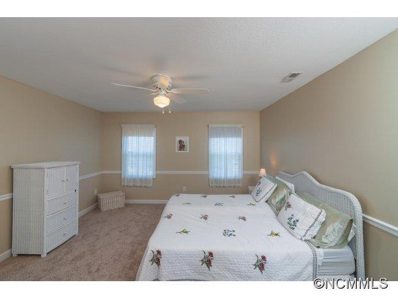 208 Essex Place - Photo 14