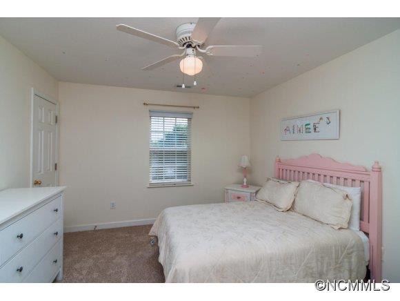 208 Essex Place - Photo 17