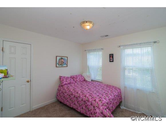 208 Essex Place - Photo 19