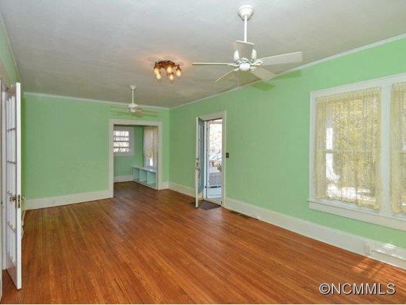 1647 DRUID HILLS AVE. - Photo 4