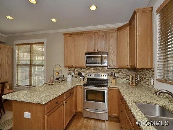 2 OAK SPRINGS DRIVE - Photo 12