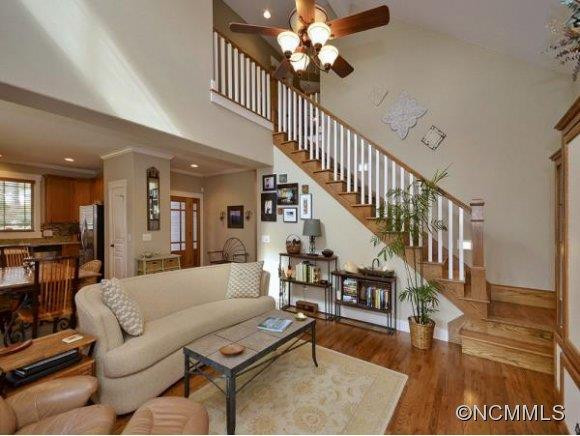 2 OAK SPRINGS DRIVE - Photo 4