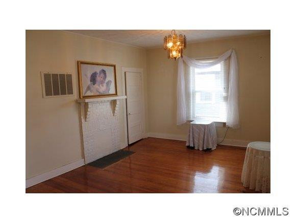 152 Edwards Ave - Photo 6