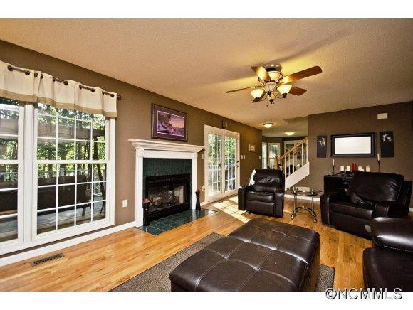 114 Coachmans Trail - Photo 3