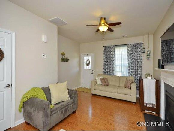 14 Daphne Drive - Photo 3