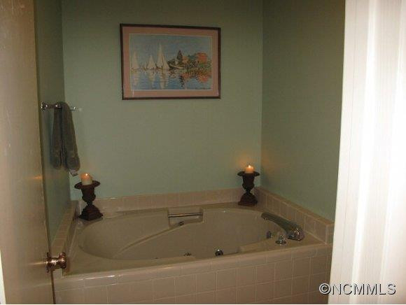 52 Fairway Villas Drive - Photo 11