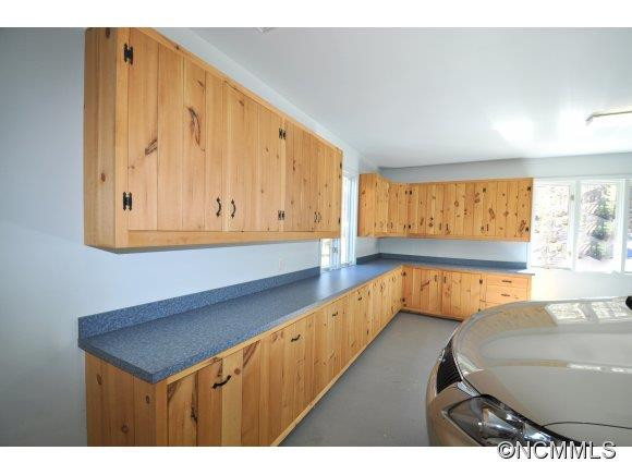 5 Brighton CT. - Photo 20
