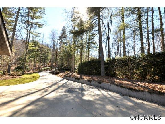 5 Brighton CT. - Photo 24