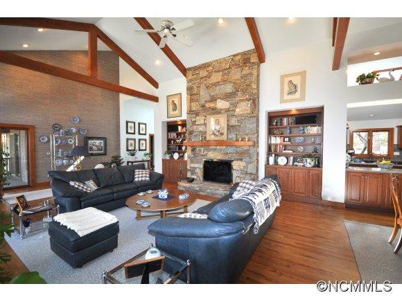 5 Brighton CT. - Photo 6