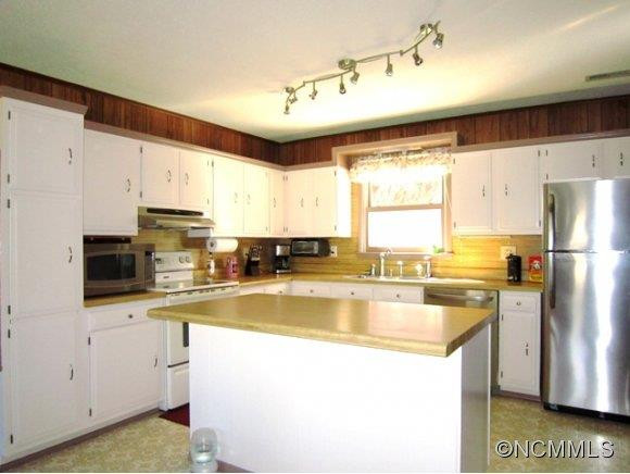 444 Martin Branch Road - Photo 6