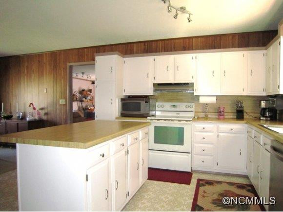 444 Martin Branch Road - Photo 7