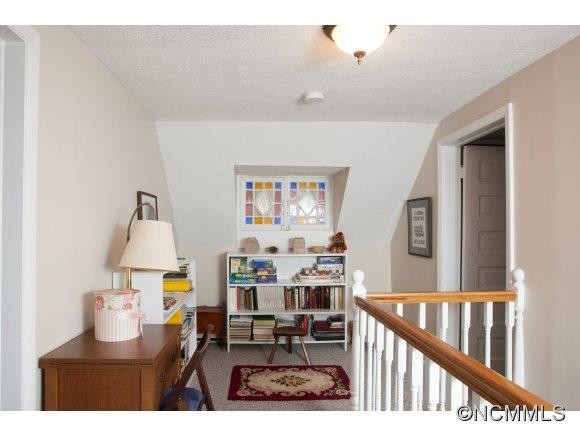 429 Eade Road - Photo 15