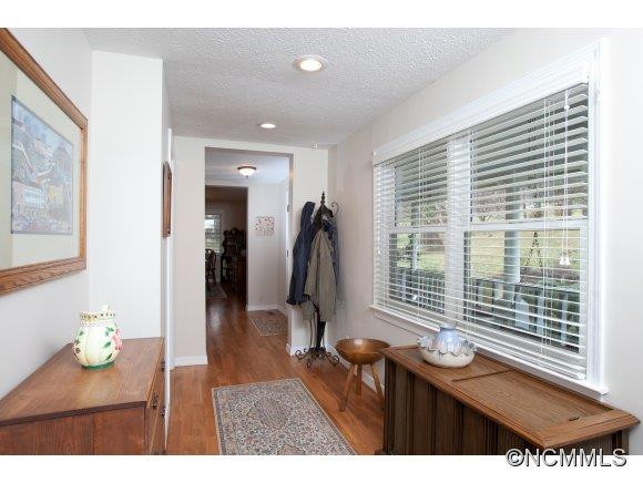 429 Eade Road - Photo 10