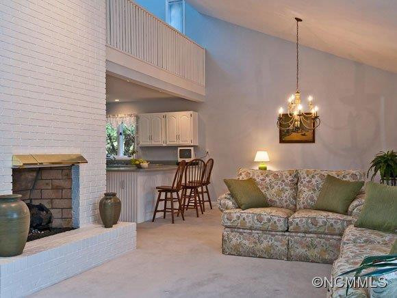 201 Woodfield Drive - Photo 3