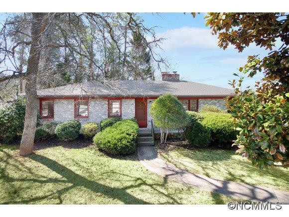15 Greenleaf Circle