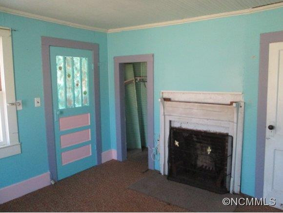 481 Forest St - Photo 15