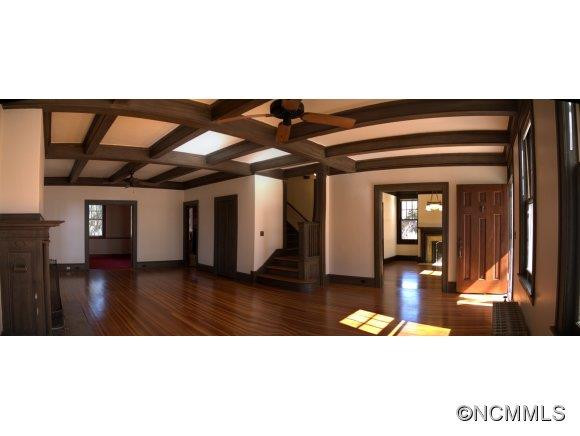 107 Evelyn Place - Photo 4