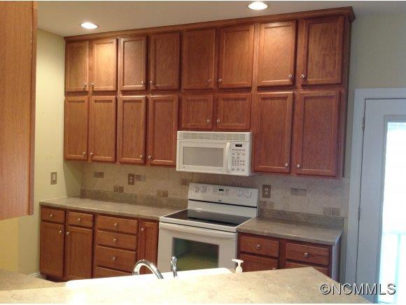 16 Silver Lining Drive - Photo 4