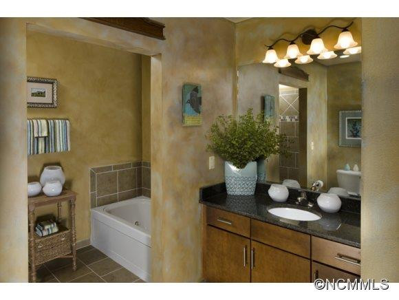 190 Broadway St. Unit 503 - Photo 12