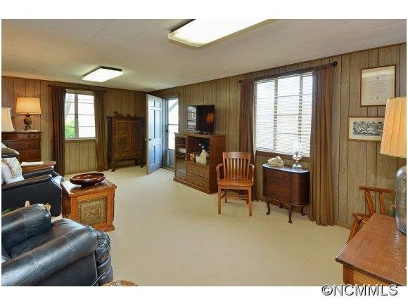 165 Woodland Rd. - Photo 11
