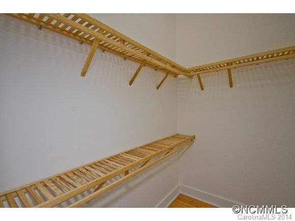 138 Bradley - Photo 11