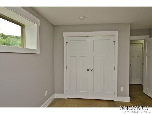 138 Bradley - Photo 13