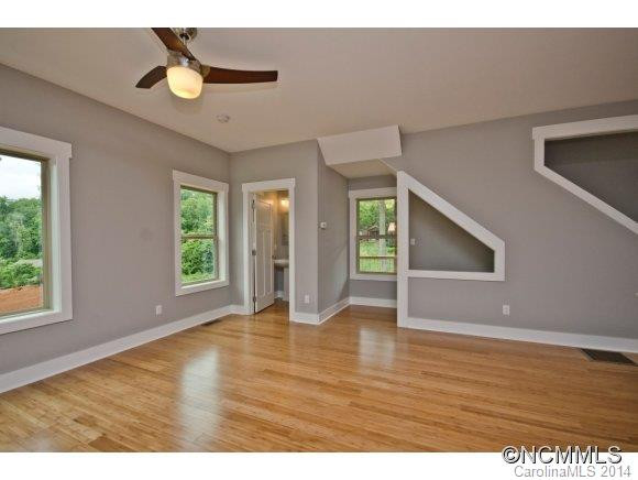138 Bradley - Photo 6