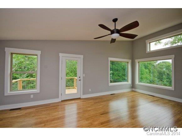 138 Bradley - Photo 9