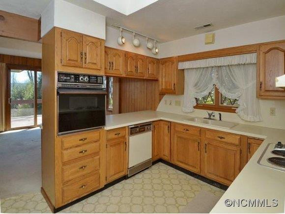 172 ECHO CIRCLE - Photo 8
