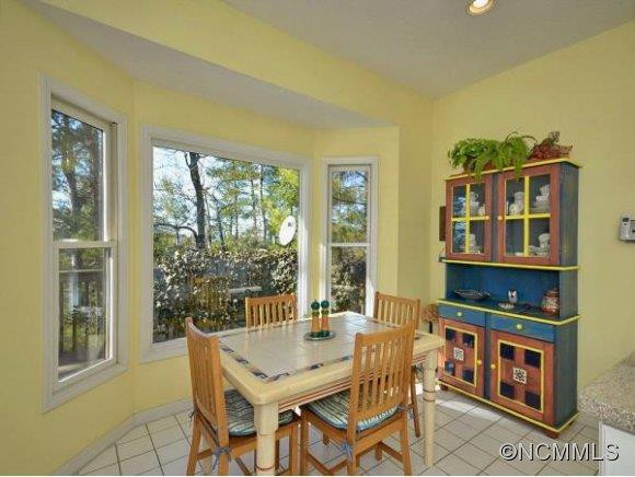 507 KINGS RIDGE - Photo 8
