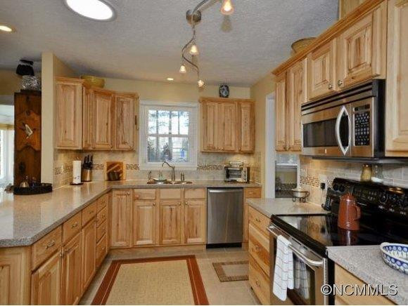 5 BRADDOCK WAY - Photo 7