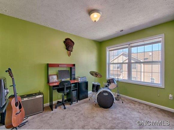 202 PEMBROOK - Photo 9