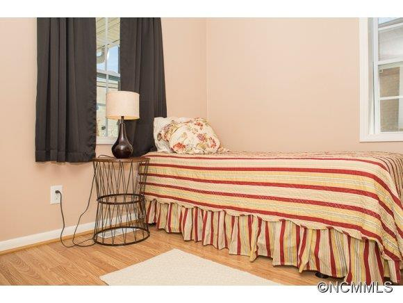 557 Fairview Road - Photo 16